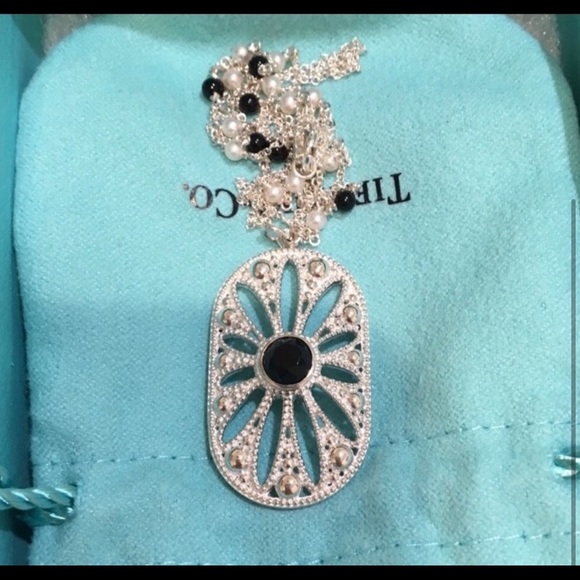 Tiffany & Co. Jewelry - Tiffany&co daisy pearl necklace with black onyx